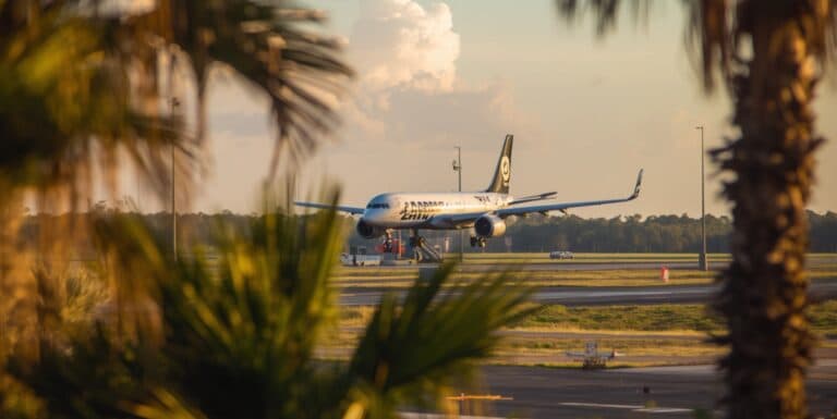 Living Well Connected: A Guide to Costa Rica’s International and Regional Airports