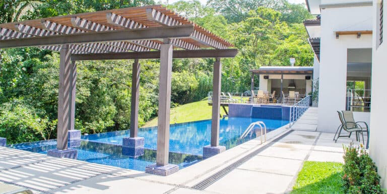 Cerro Colón: Ciudad Colón’s Premier Residential Community