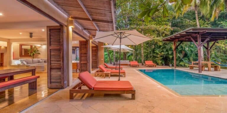 Villa Unika: 6-bedroom luxury beachfront home near Santa Teresa, Costa Rica
