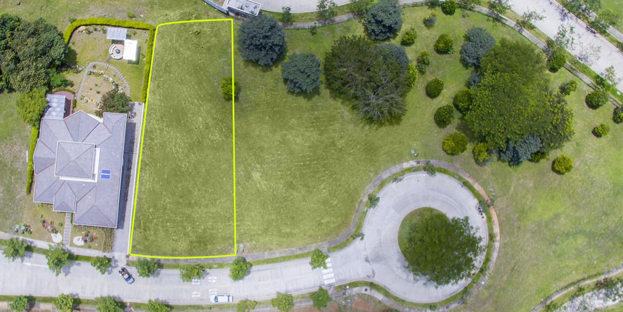 Hacienda Espinal Exquisite Lot — photo