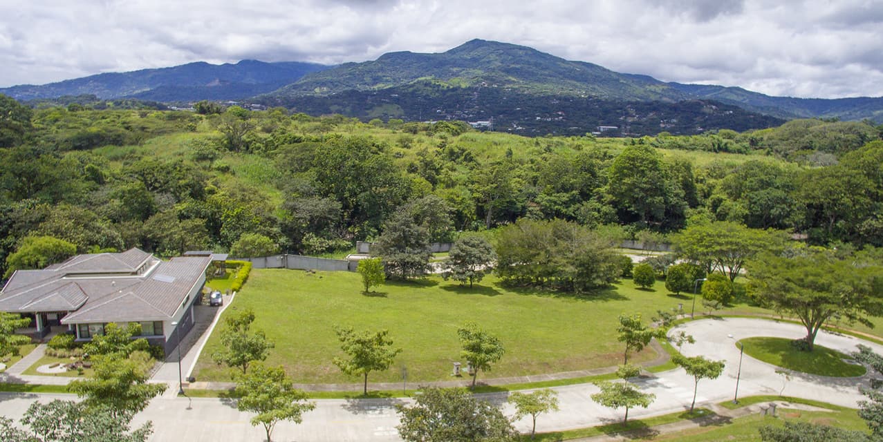 Hacienda Espinal Exquisite Lot — photo
