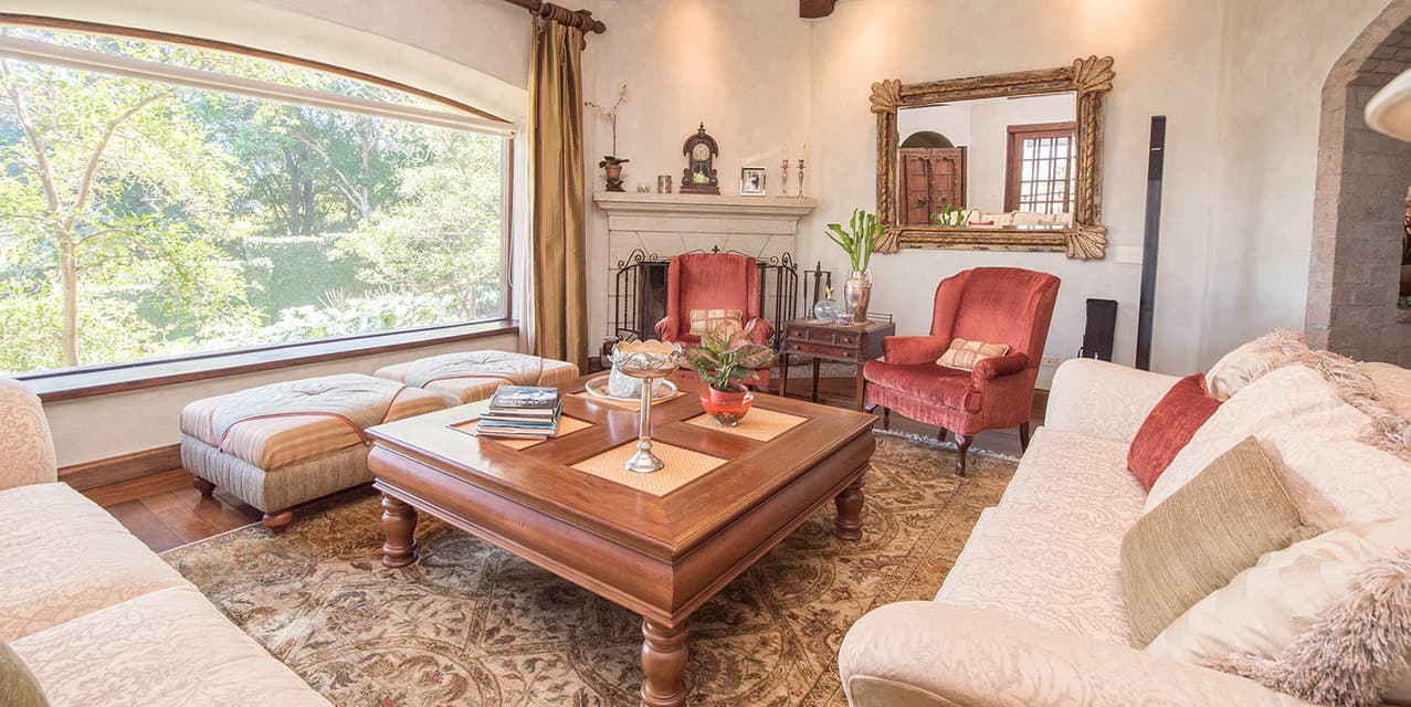 Investment: Casa Convento in Escazú — photo