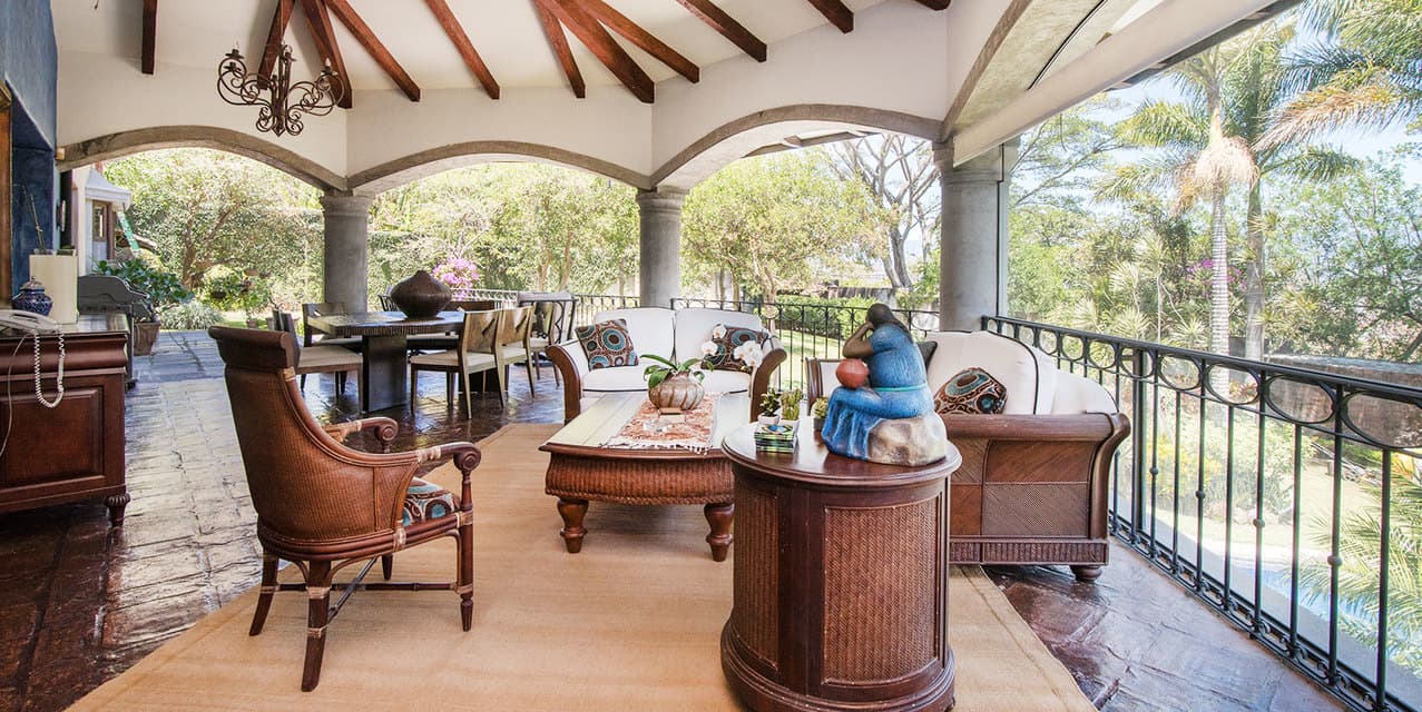 Investment: Casa Convento in Escazú — photo