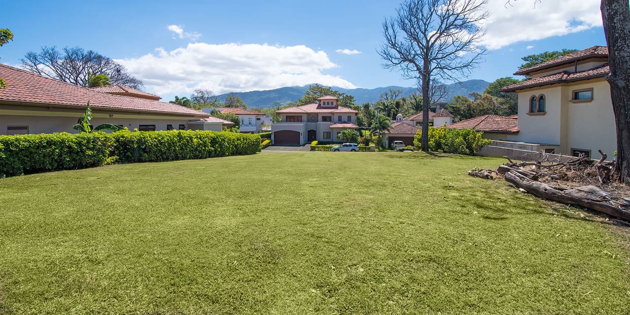 Hacienda Lindora Flat Lot — photo