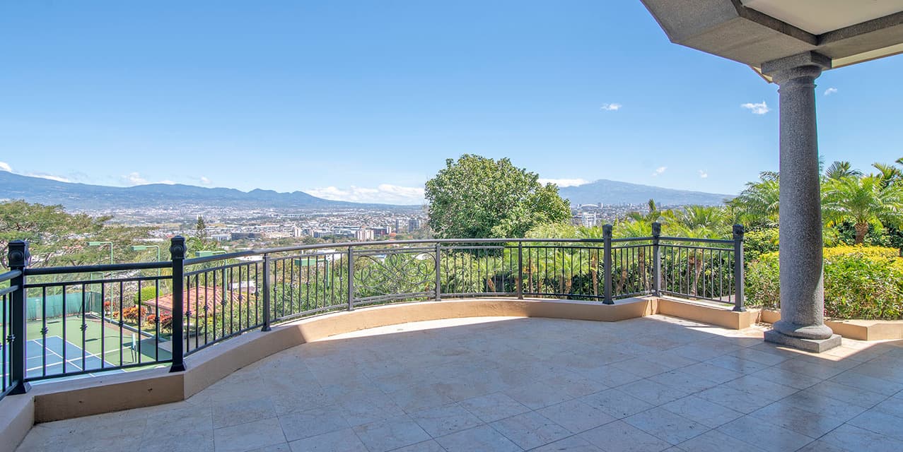 The Byu Apartment — photo