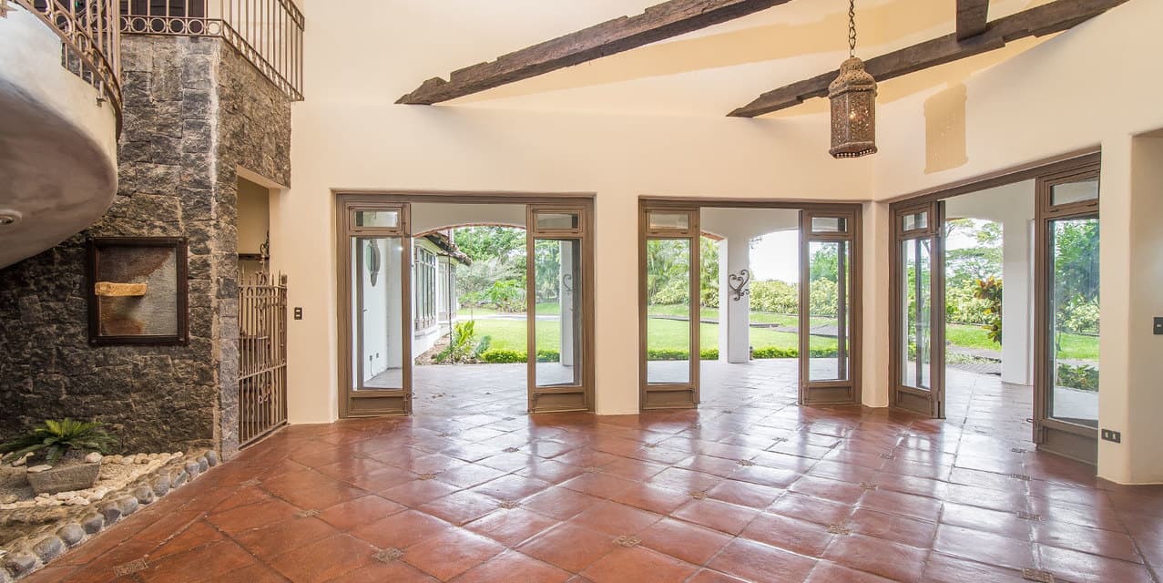 Investment: Spanish Colonial & Golf in Valle del Sol — photo