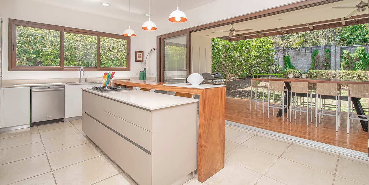 Investment: Santa Ana Casa Relax in La Hacienda — photo