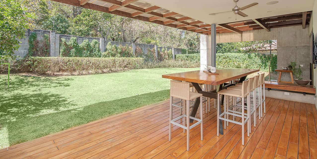 Investment: Santa Ana Casa Relax in La Hacienda — photo