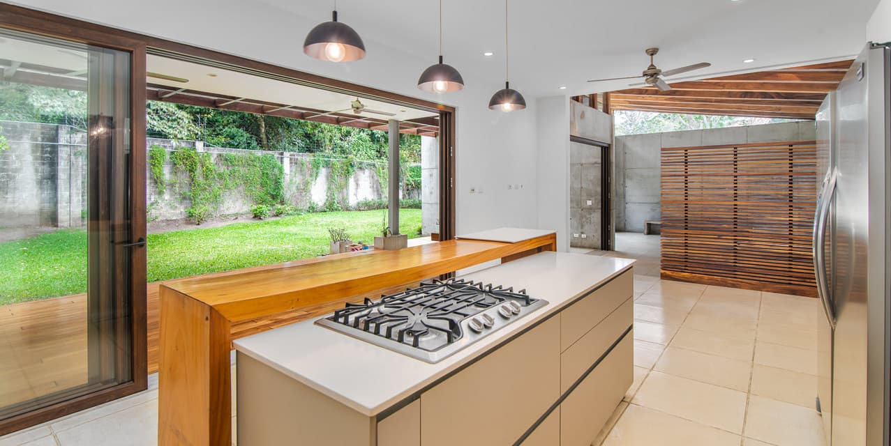 Investment: Santa Ana Casa Relax in La Hacienda — photo