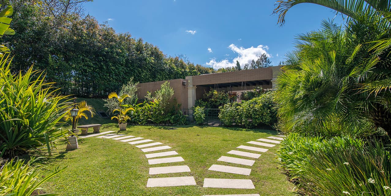 The Secret Garden Home at Monterán — photo