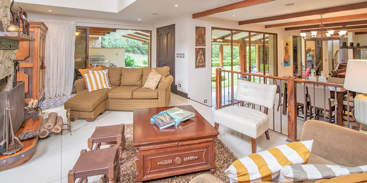 Wood Passion Home en Colinas — photo