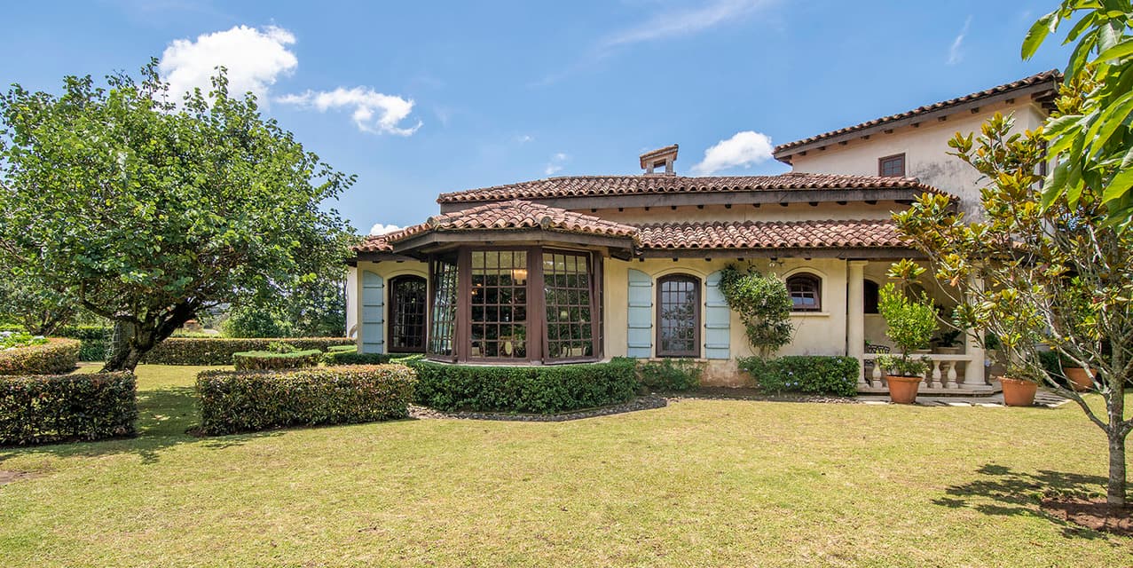 Casa Provenzal in Heredia — photo
