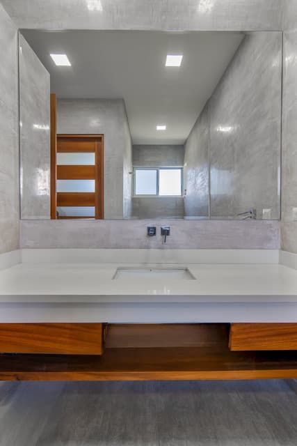 Buka Contemporary Home @ Espinal — photo
