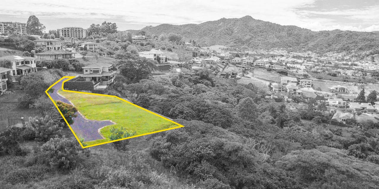 Gregal Panoramic Views Lot — photo