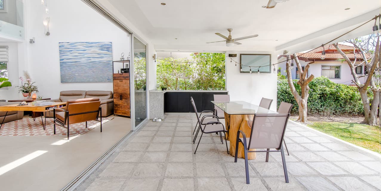 Casa Balcanes en Santa Ana — photo