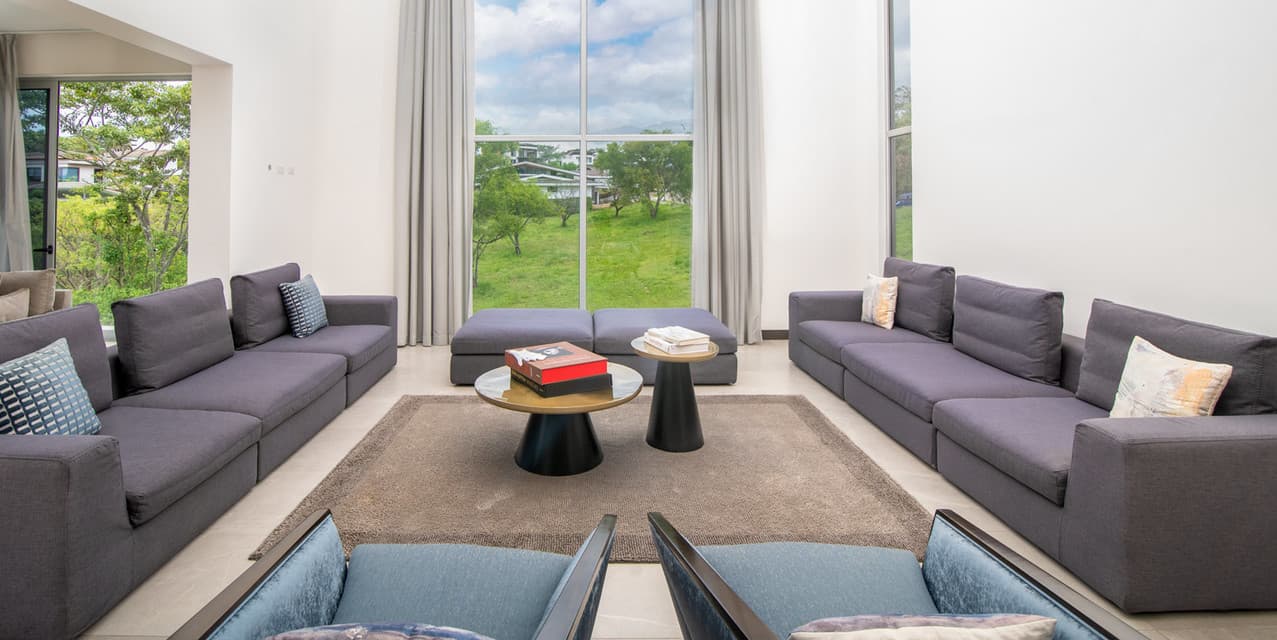 Investment: The Stunning Home at Espinal — photo