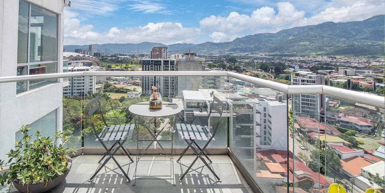 Investment: The View Apartment @ Nunciatura — photo