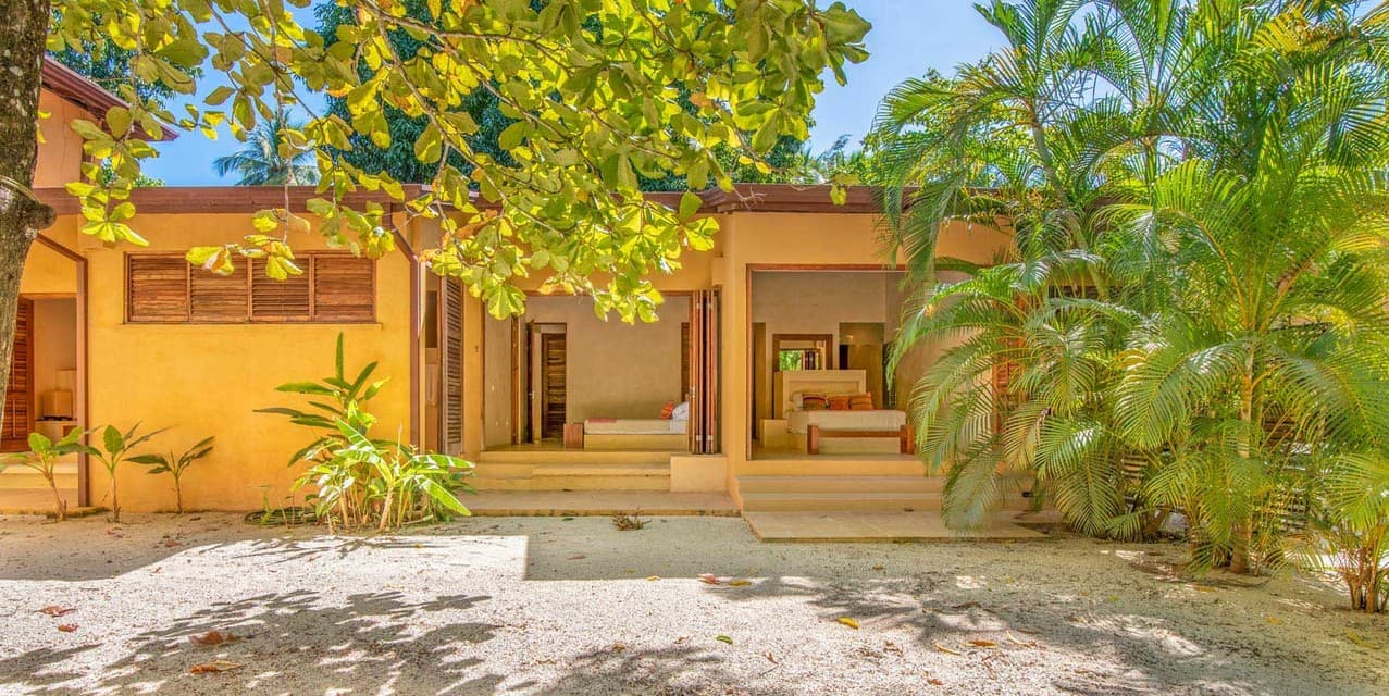 Villa Unika Beachfront in Malpaís — photo