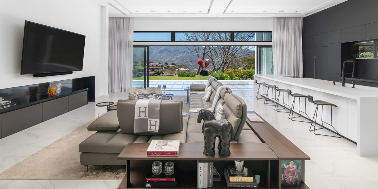 Designers Dream Home @ Villa Real — photo