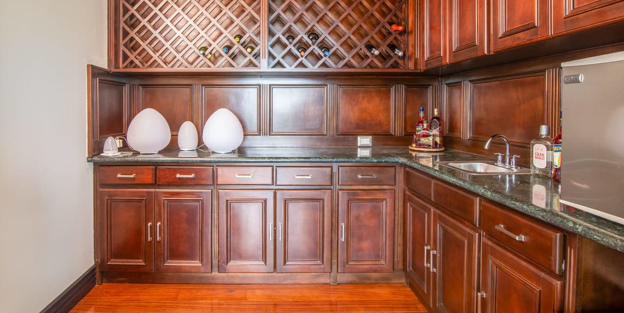 Investment: Syntagma Apartment @Jaboncillos — photo