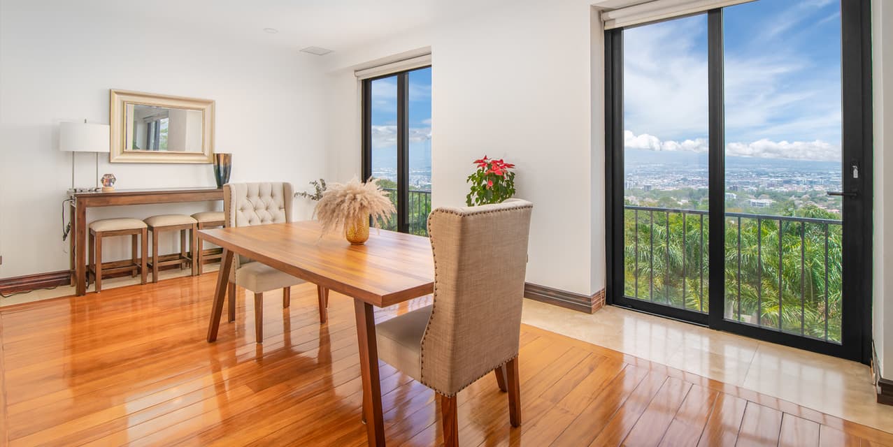 Investment: Syntagma Apartment @Jaboncillos — photo