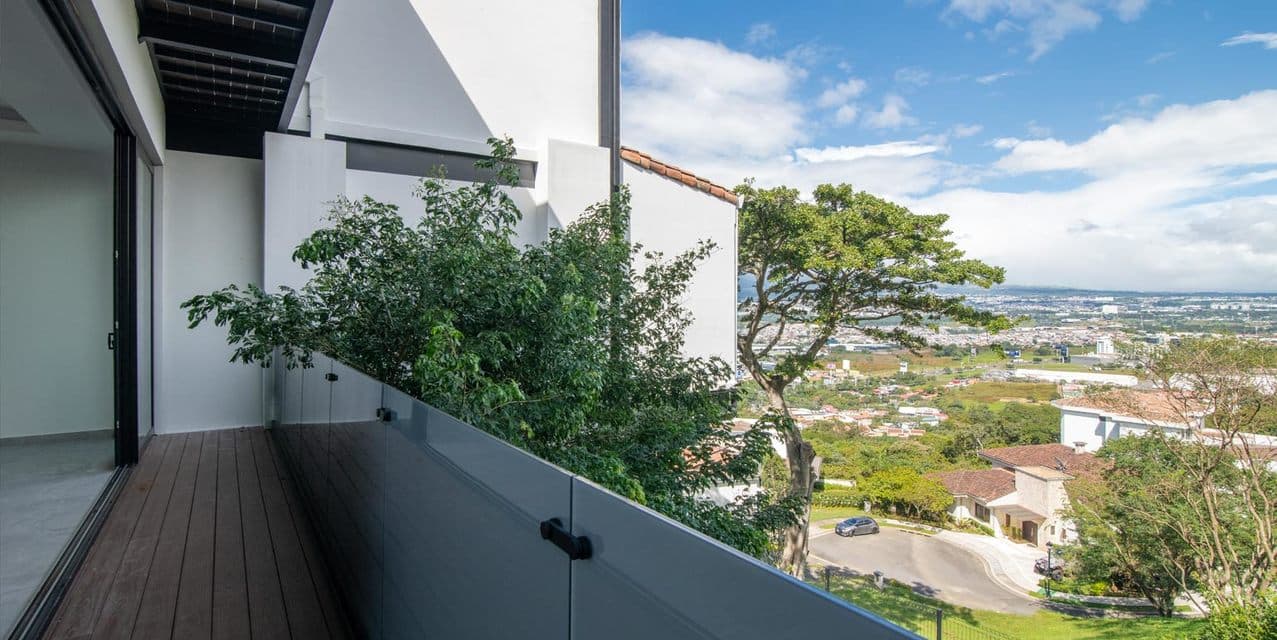 Cerro Alto Sun Ray's Flat — photo