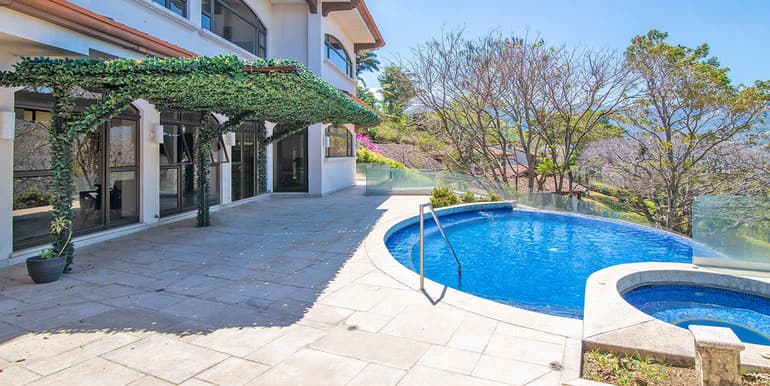Casa Halcón en Villa Real