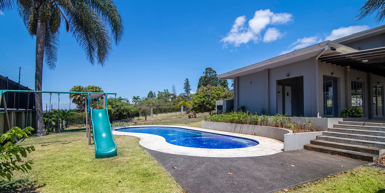 Ilang Ilang Flat Lot — photo