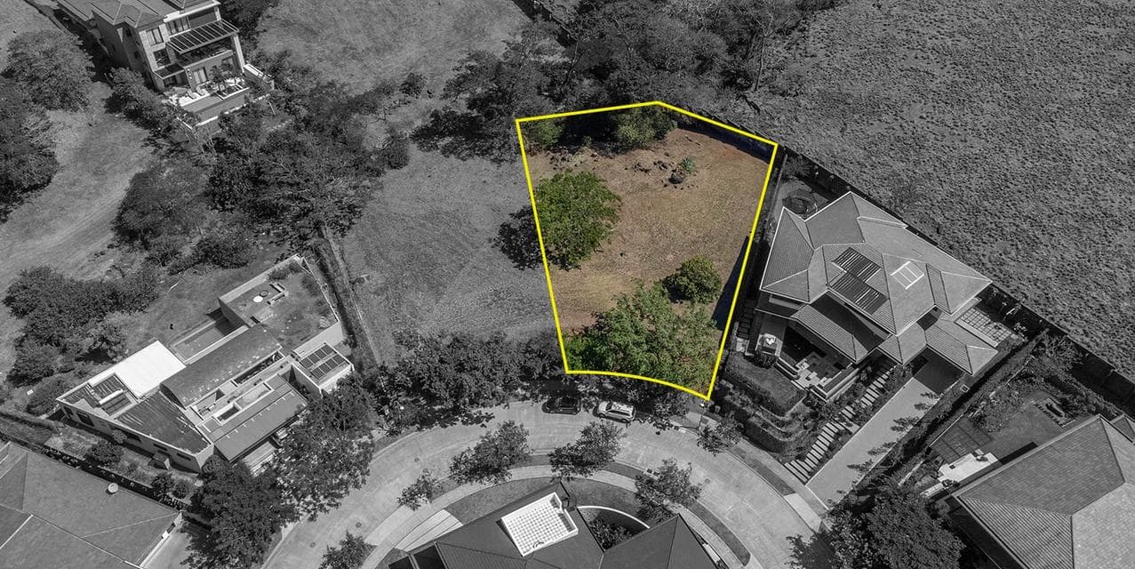 Extensive Mountain Views Lot @ Espinal — photo