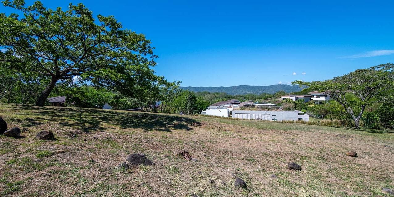 Extensive Mountain Views Lot @ Espinal — photo