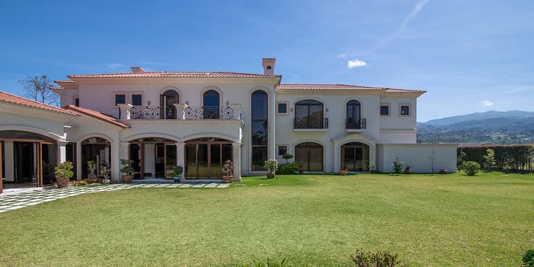 Château at Monterán