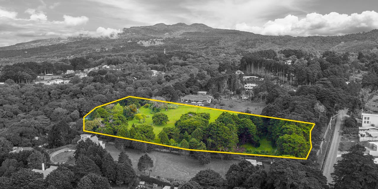 Villa Paraíso Lot in Heredia — photo