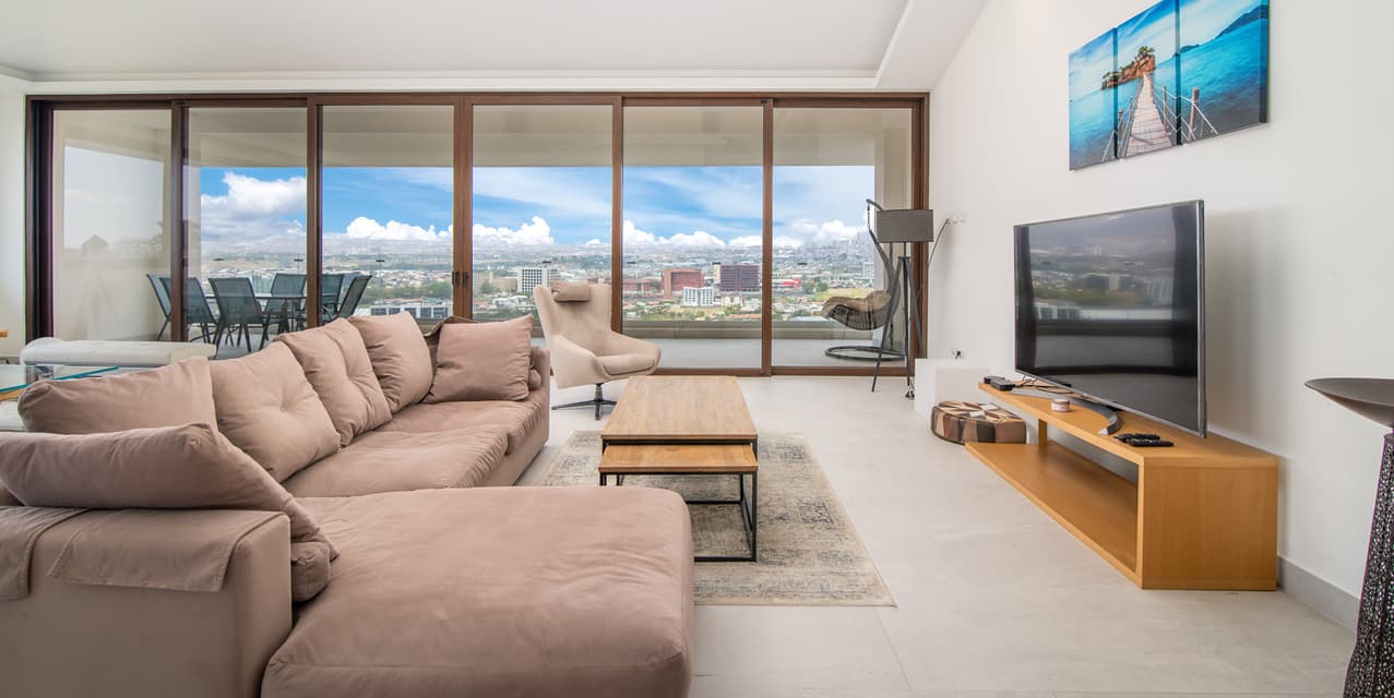 Investment: The Valley Views Penthouse in Cerro Alto — photo