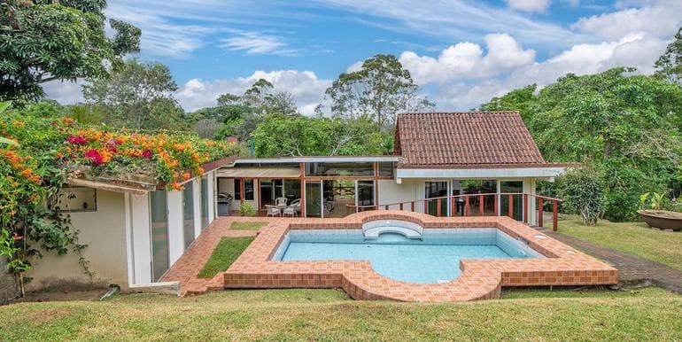 Single-level Stillness Home in Granadilla