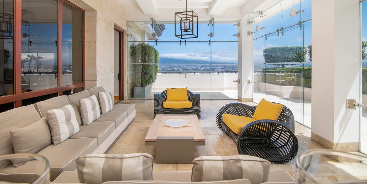 The Skyline Ridge Penthouse in Escazú — photo