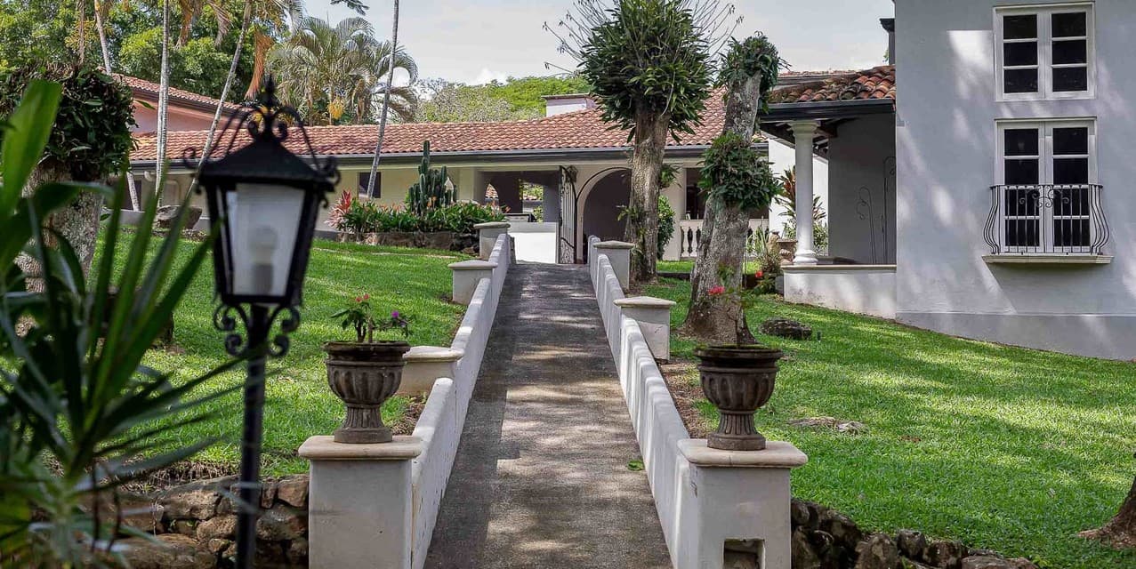 Villa Bonita Estate in Turrucares — photo