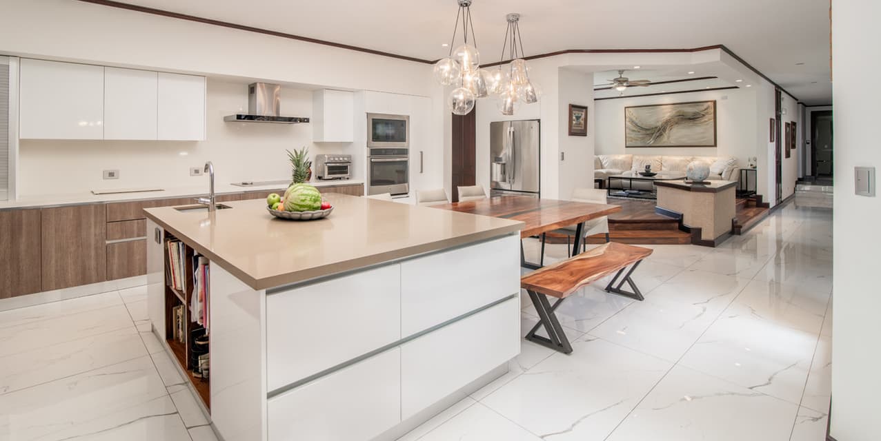 Golden Dreams Home in Santa Ana — photo