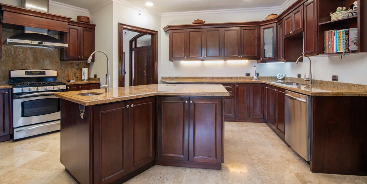 The Jaragua Single-level Home — photo