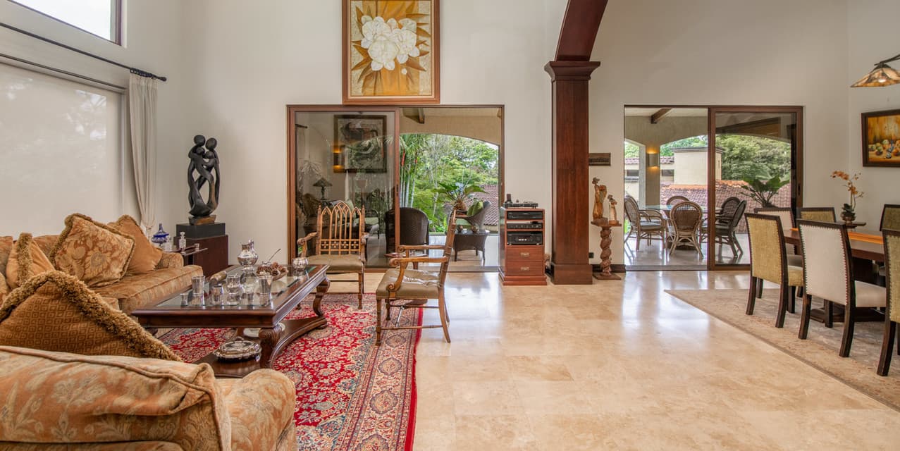 The Jaragua Single-level Home — photo