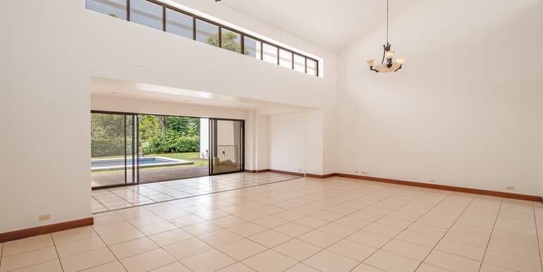 Investment: Golfscape Home in Valle de Sol