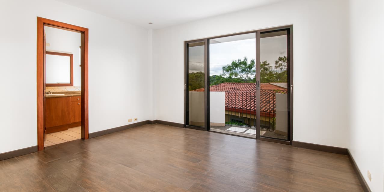Investment: Golfscape Home in Valle de Sol — photo