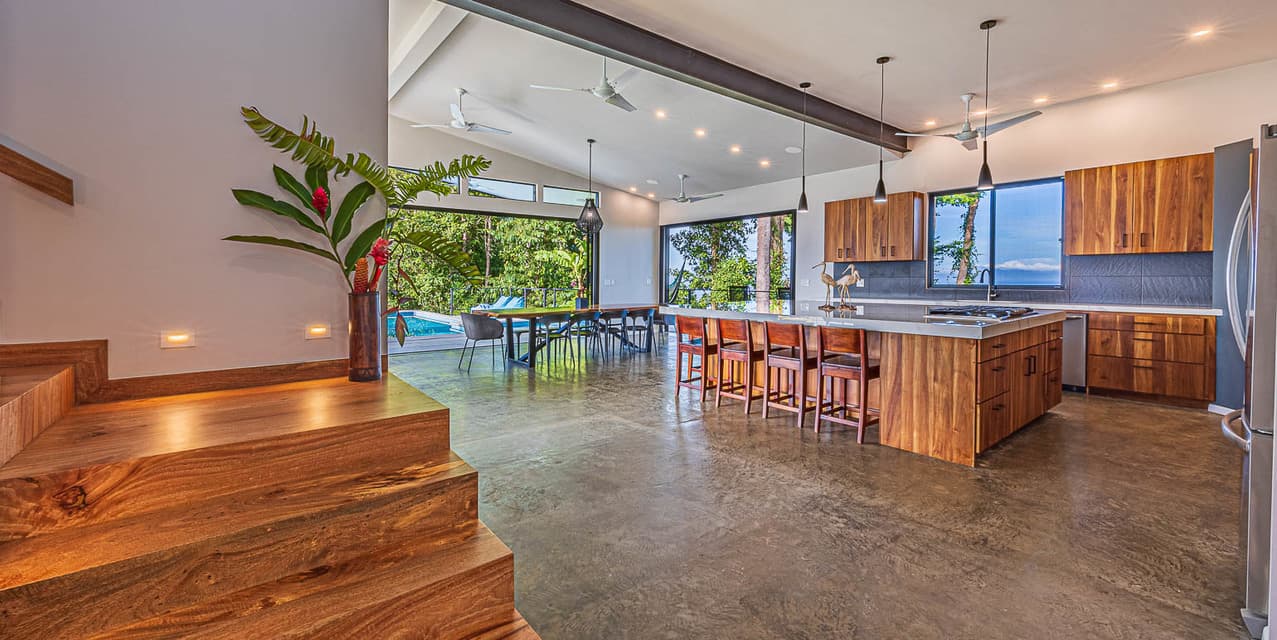 Manuel Antonio Sunset Home at Portalon Hills — photo