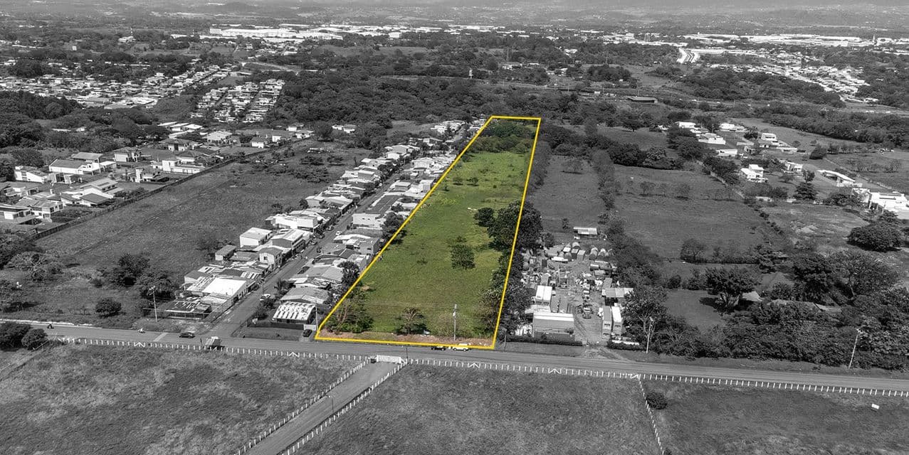 Grand High-Density Lot in La Guácima — photo