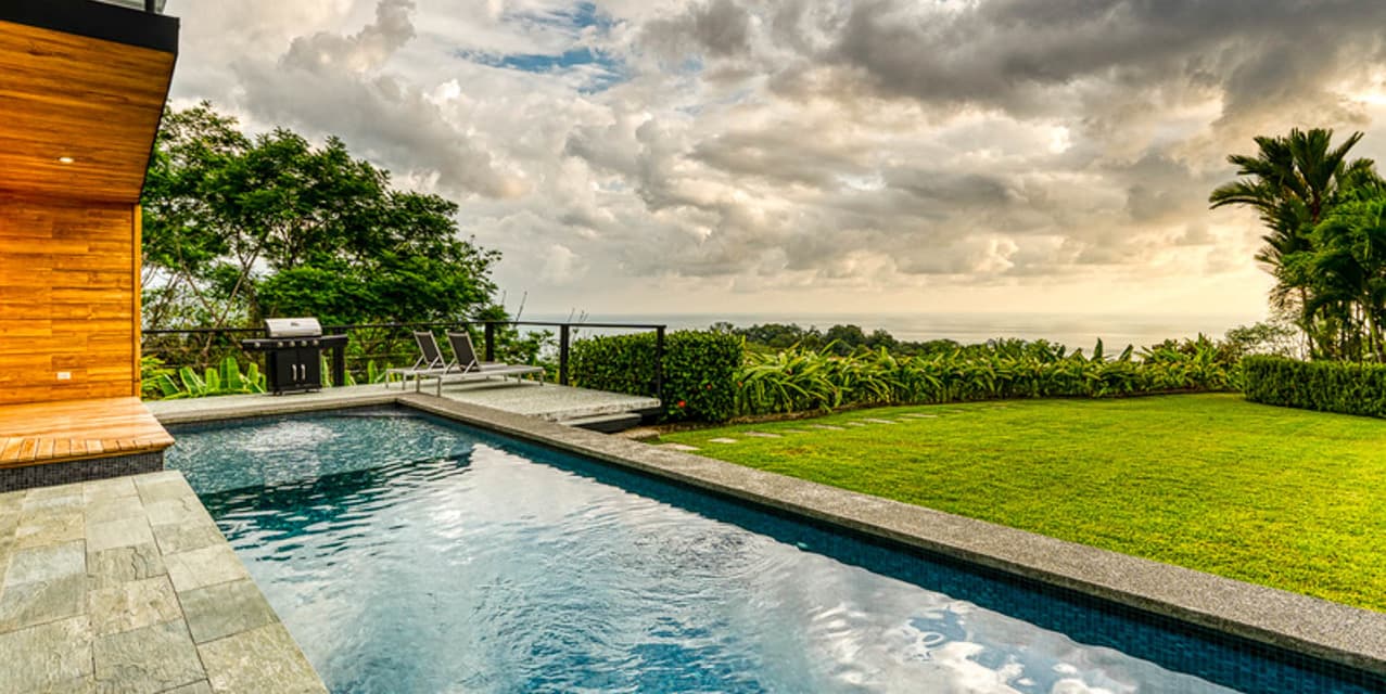 Horizon 360 Lookout Home at Uvita — photo
