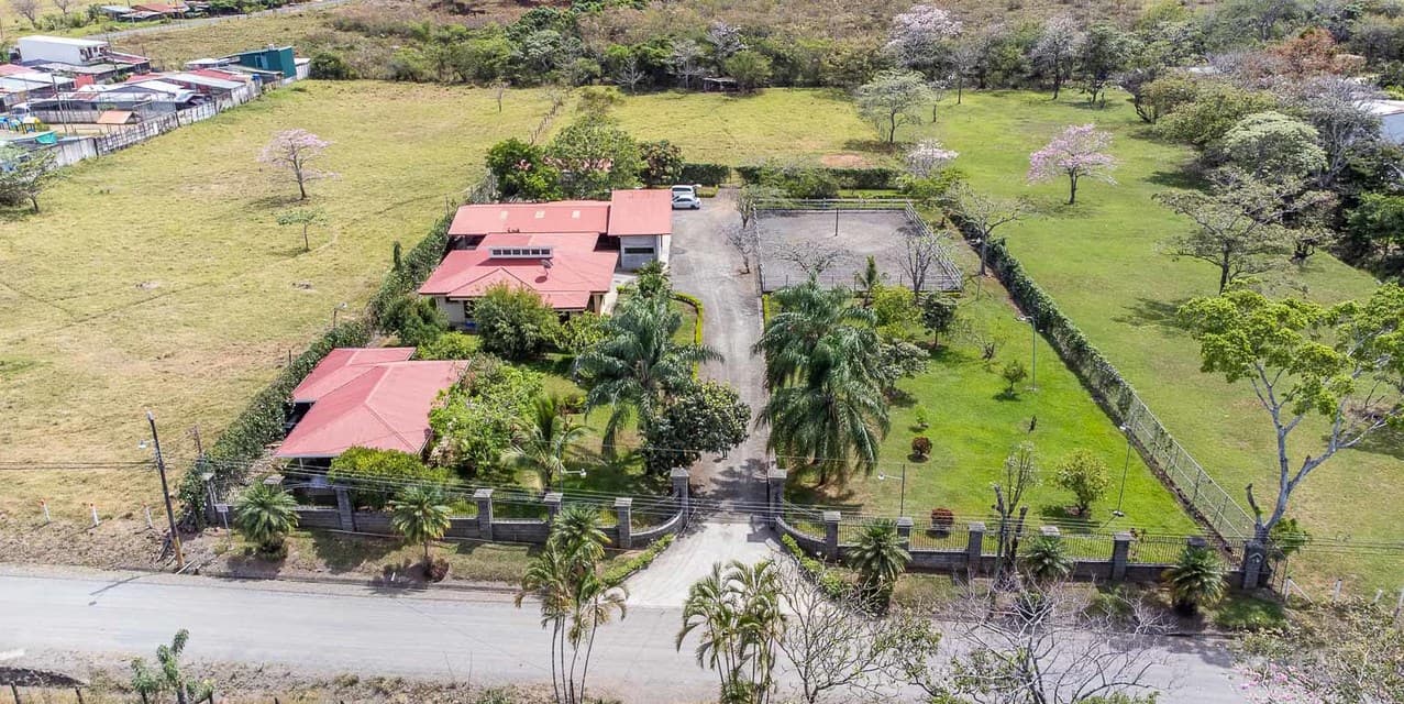 Dúo Equestrian Farm in La Garita — photo