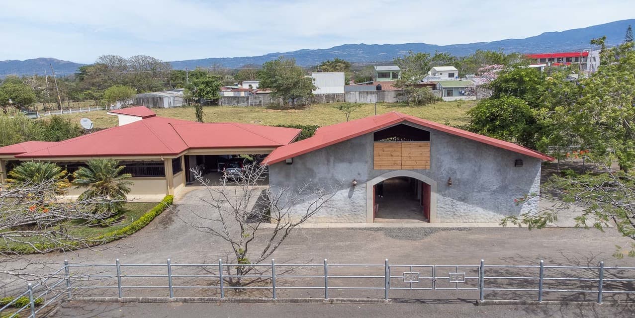 Dúo Equestrian Farm in La Garita — photo