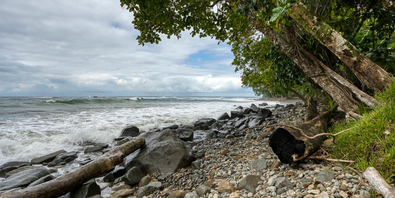 San Martin Beach Estate at Dominical — photo