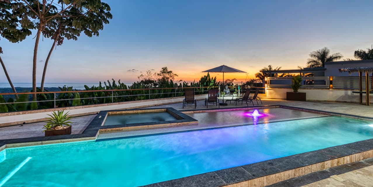Sunset Waterfall Villa in Uvita — photo