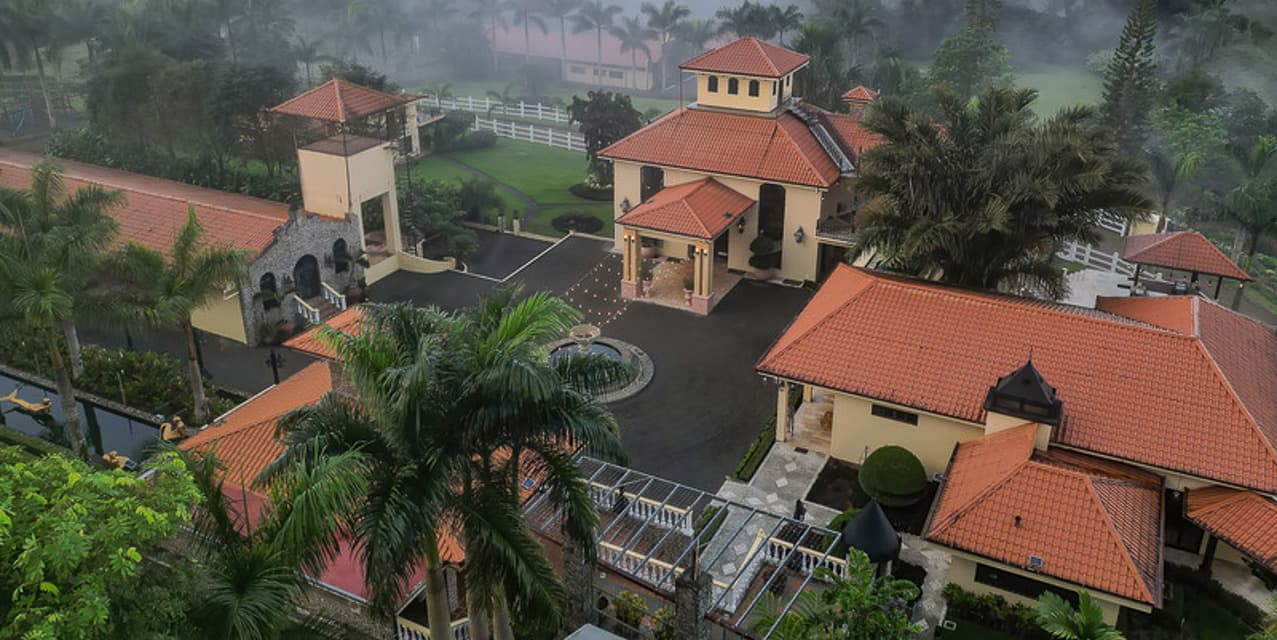 Hacienda La Esmeralda in Perez Zeledon — photo