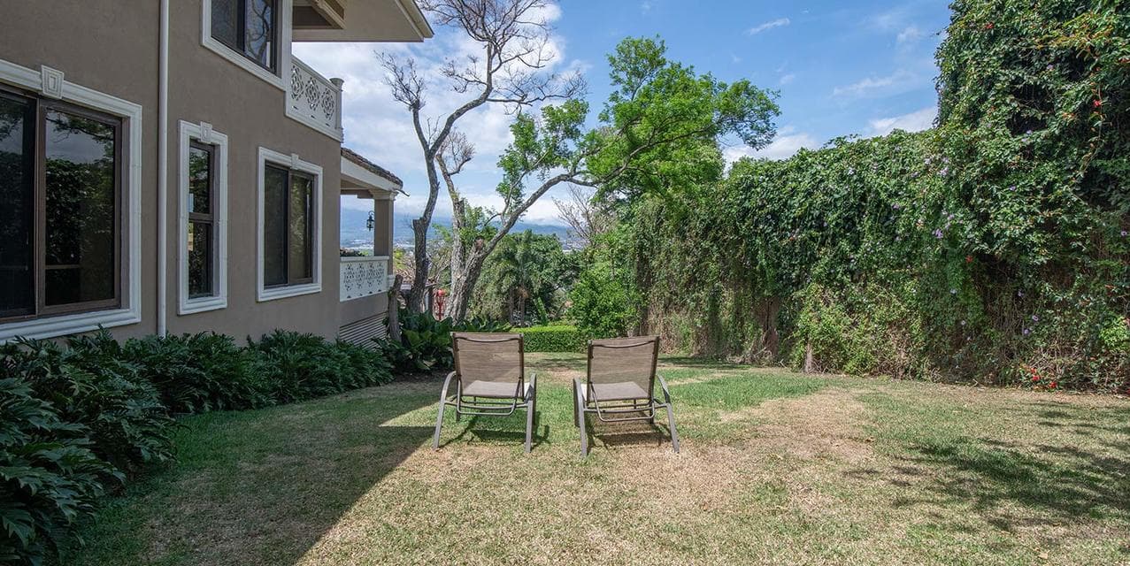 Smart Colonial Home en Cerro Real — photo